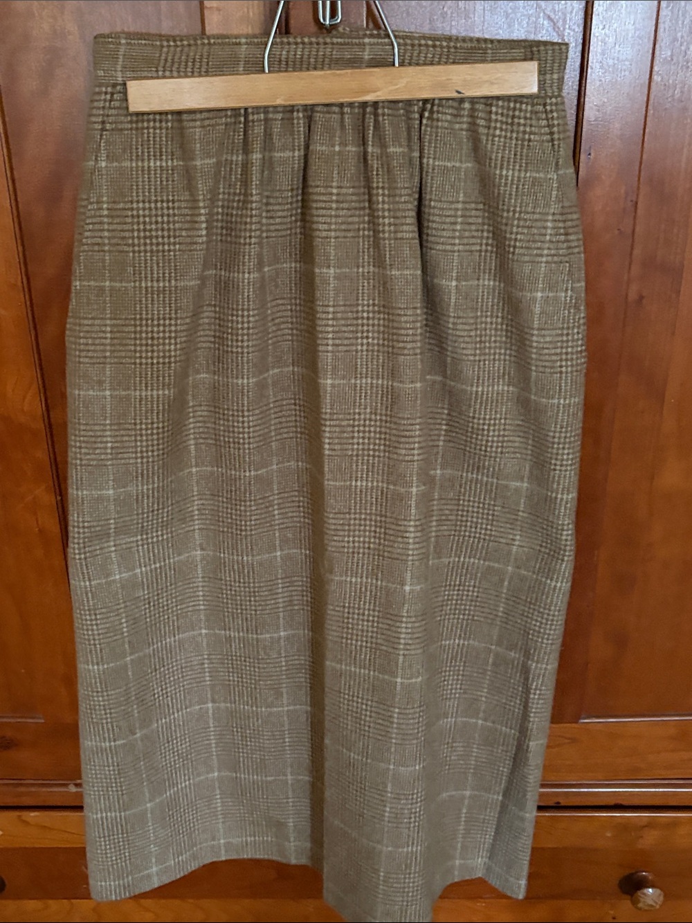 Vintage Evan Picone Camel Plaid Midi Skirt